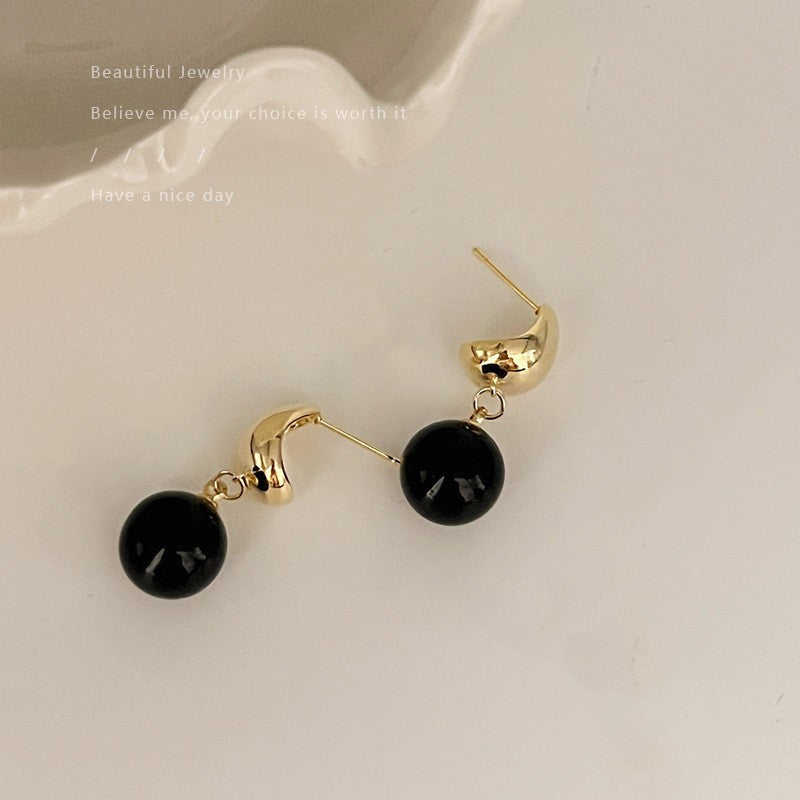 Luxury Pearl Stud Earrings for Women