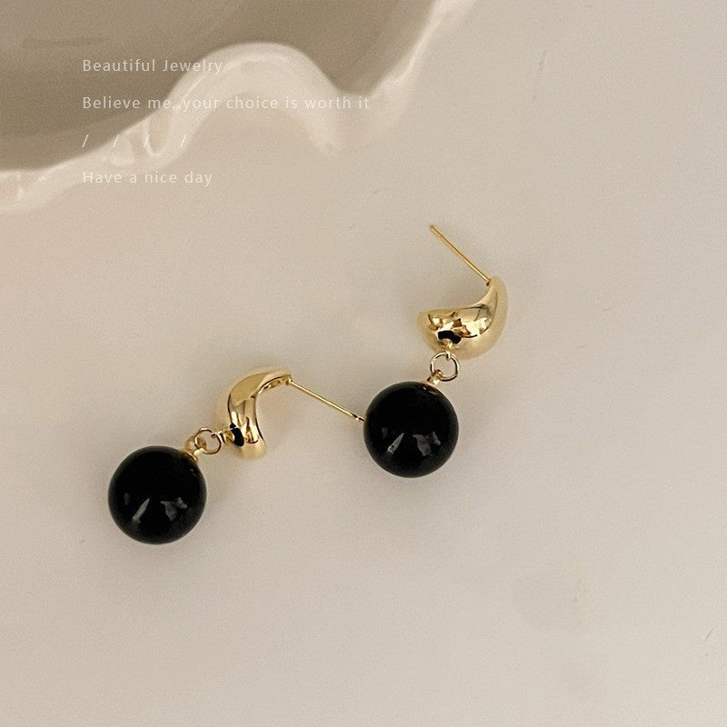 Luxury Pearl Stud Earrings for Women